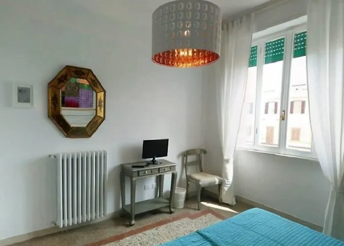 In White Bed & Breakfast *